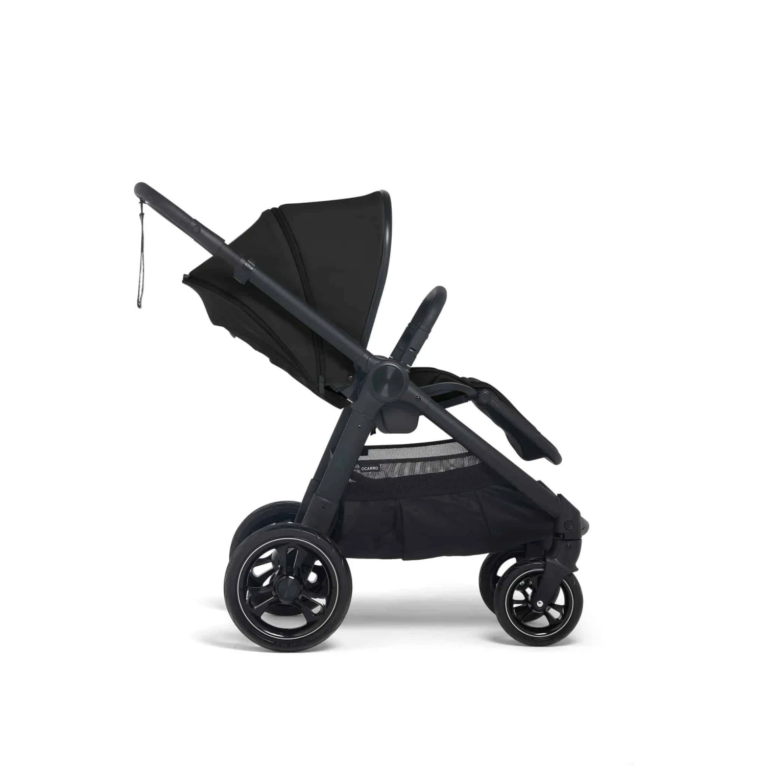 Mamas & Papas Ocarro Starter Bundle – Jet 4 Mamas & Papas Ocarro Starter Bundle – Jet - Image 2