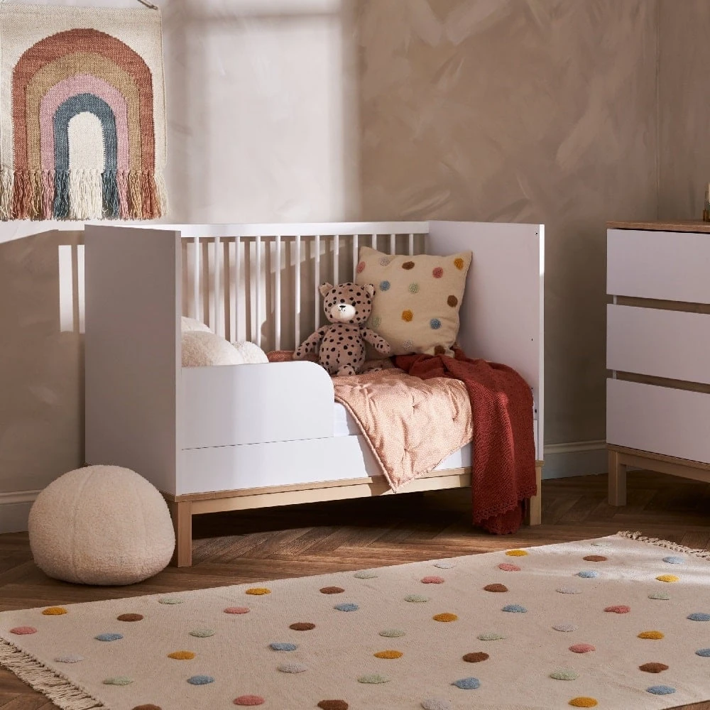 Obaby Astrid 4in1 Cot Bed – White/oak 4 Obaby Astrid 4in1 Cot Bed – White/oak - Image 2