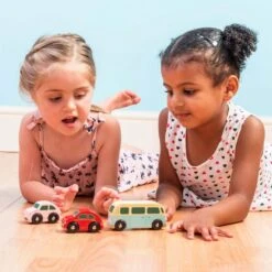 Le Toy Van Retro Metro Car Set -Baby Supplies bhvki8