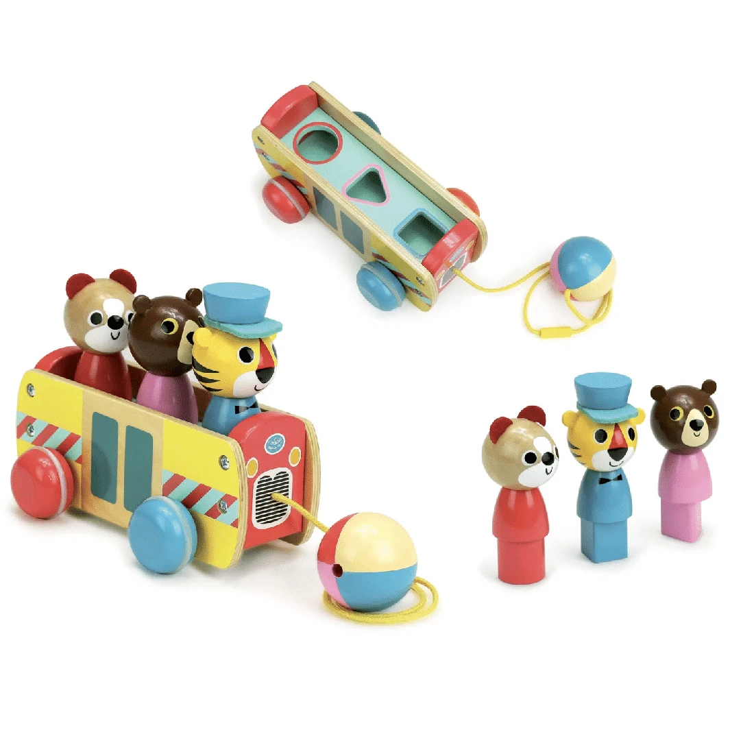 Vilac Coach Pull Toy 4 Vilac Coach Pull Toy - Image 2