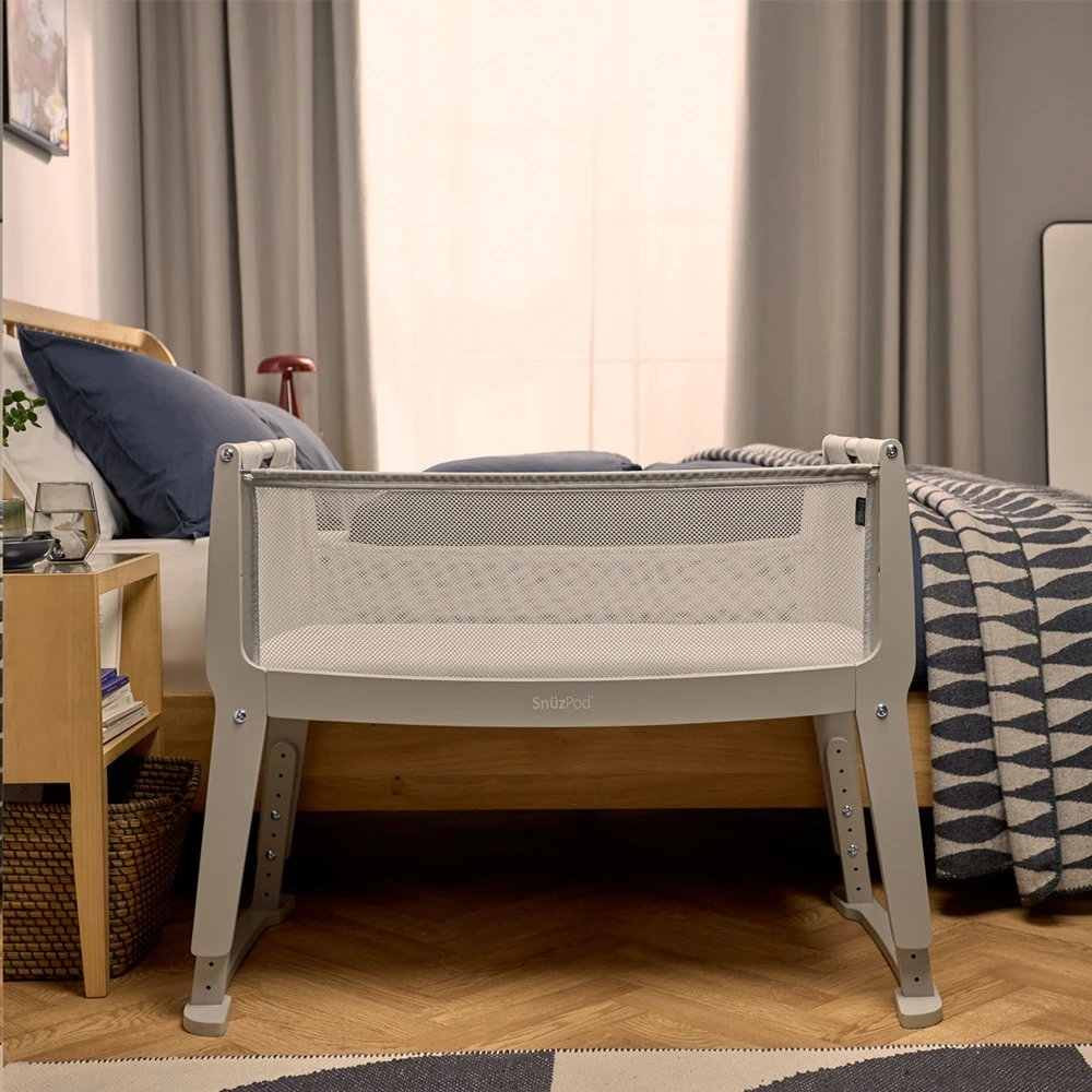 SnuzPod Studio Bedside Crib With Mattress Oslo Grey 9 SnuzPod Studio Bedside Crib With Mattress Oslo Grey - Image 7