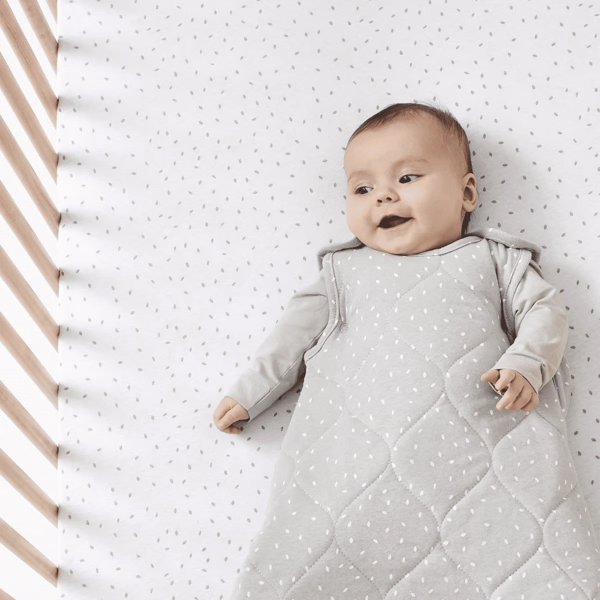 Little Green Sheep Organic 6.18m Baby Sleeping Bag 2.5 Tog Quilted Printed Dove 5 Little Green Sheep Organic 6.18m Baby Sleeping Bag 2.5 Tog Quilted Printed Dove - Image 3