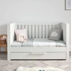 Mamas & Papas Franklin White Wash Cotbed With Premium Pocket Spring Mattress -Baby Supplies fgtu