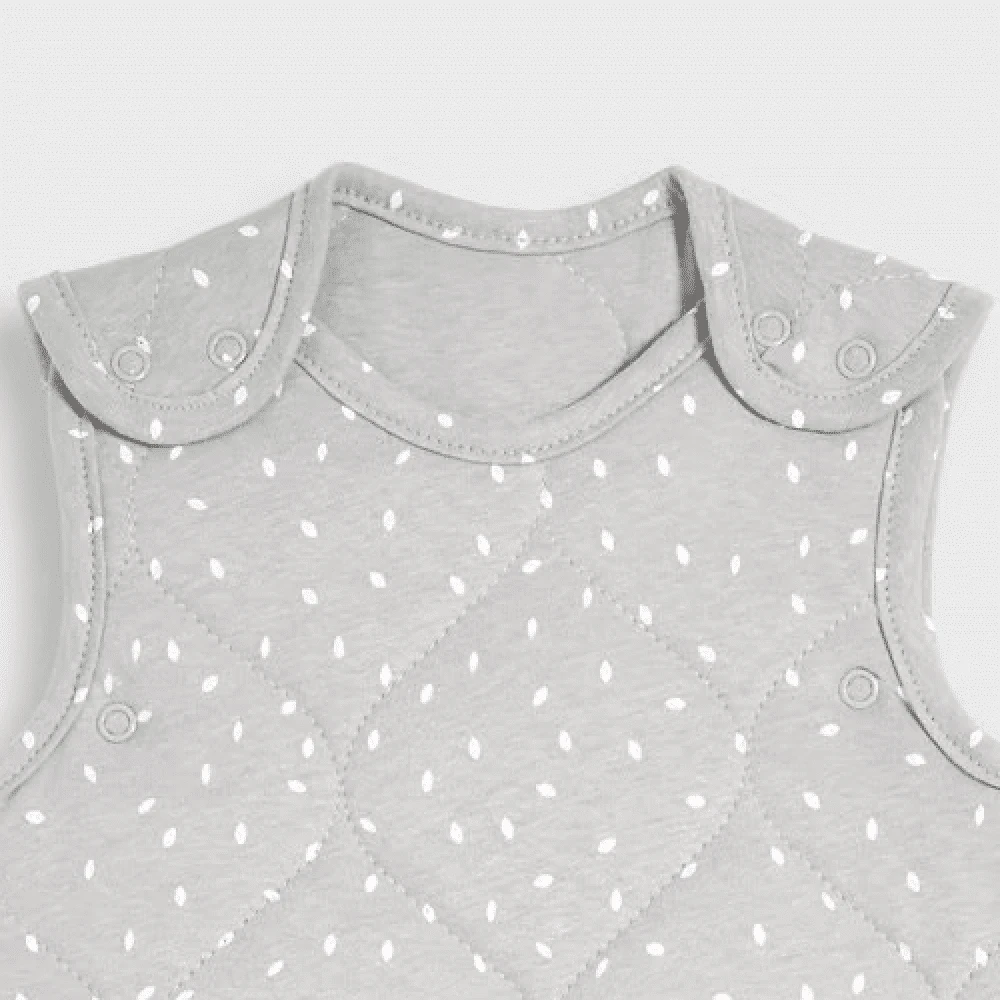 Little Green Sheep Organic 6.18m Baby Sleeping Bag 2.5 Tog Quilted Printed Dove 4 Little Green Sheep Organic 6.18m Baby Sleeping Bag 2.5 Tog Quilted Printed Dove - Image 2