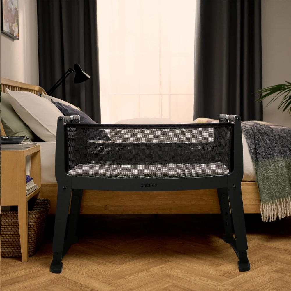 SnuzPod Studio Bedside Crib With Mattress Brooklyn Graphite 4 SnuzPod Studio Bedside Crib With Mattress Brooklyn Graphite - Image 2
