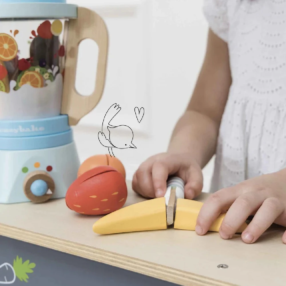 Le Toy Van Fruit And Smoothie Set 5 Le Toy Van Fruit And Smoothie Set - Image 3